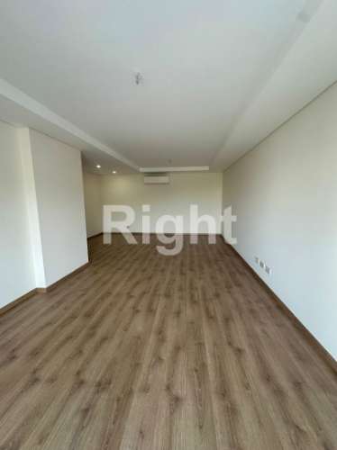 Apartamento T2 com garagem em empreendimento novo nas Laranjeiras