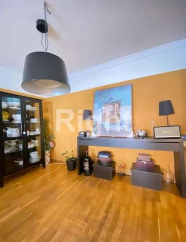 Apartamento T3 com terraço de 80m2 na Quinta da Bela Vista