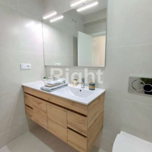 Apartamento T3 totalmente remodelado em Benfica