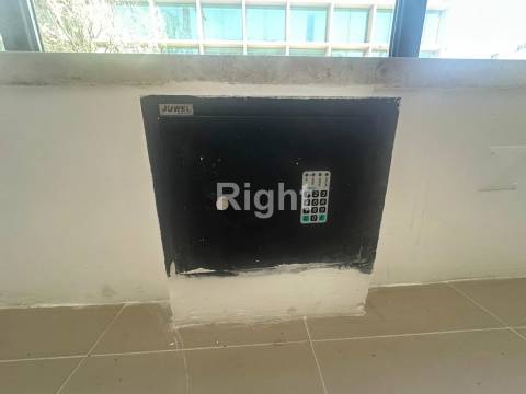 Escritório com 170m2 nas Picoas