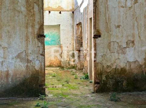 Terreno com Projeto Aprovado para Turismo Rural e Potencial Habitacional - São Brás de Alportel