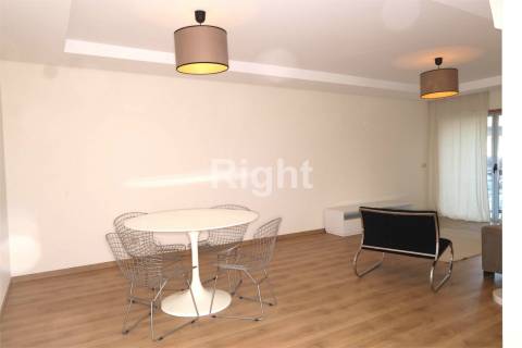 Apartamento T1 mobilado nas Laranjeiras, Lisboa