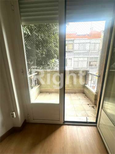 Apartamento T2 em Miraflores, Algés