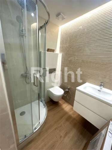 Apartamento T2 totalmente reabilitado em São Domingos de Benfica