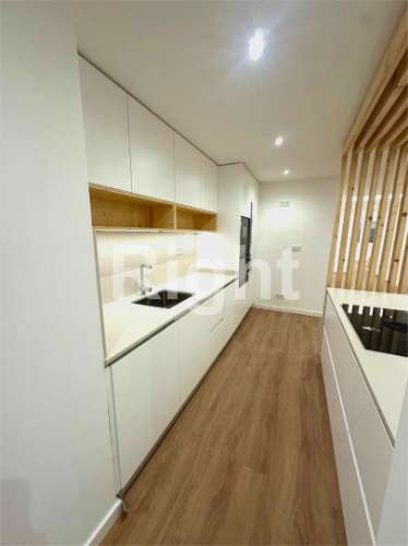 Apartamento T2 totalmente reabilitado em São Domingos de Benfica