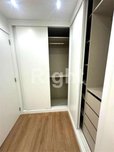 Apartamento T2 totalmente reabilitado em São Domingos de Benfica