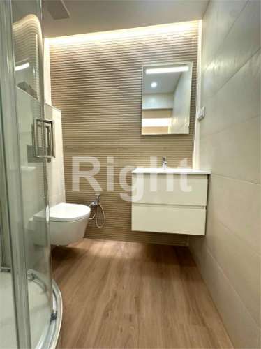 Apartamento T2 totalmente reabilitado em São Domingos de Benfica