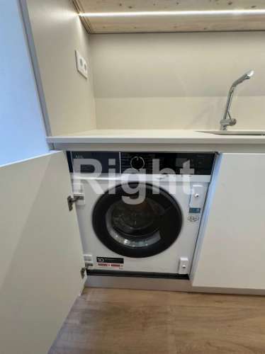 Apartamento T2 totalmente reabilitado em São Domingos de Benfica