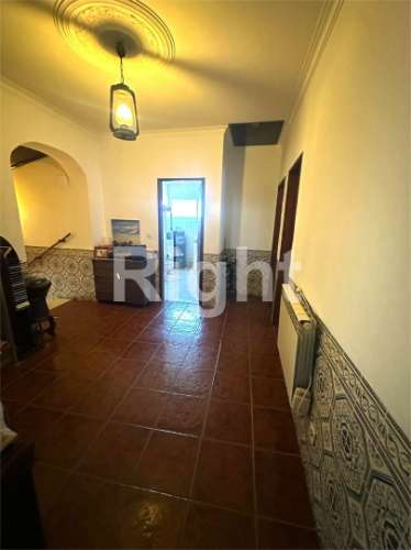 Prédio na Charneca da Caparica, Almada