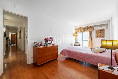 Apartamento T3 em Benfica, Lisboa