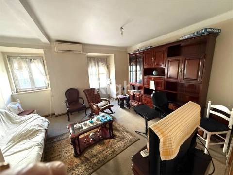 Apartamento T1 na Graça Histórica