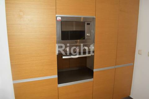 Apartamento T2 em condomínio com jardim e piscina - Benfica