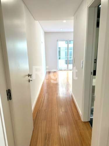 Apartamento T3 novo com estacionamento e arrecadação, Praça Chile