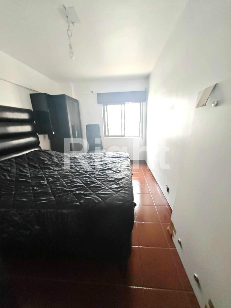 Apartamento T3 em Linda-a-Velha