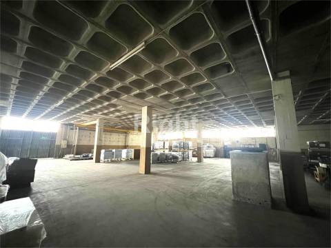 Armazém em Barcarena