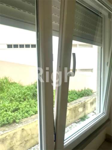 Apartamento T3 remodelado em Alvalade