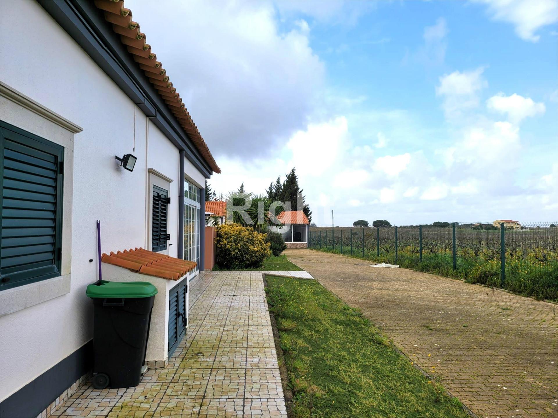 Quinta com Piscina em Palmela.