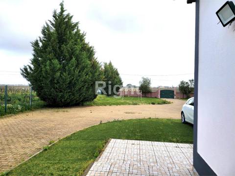 Quinta com Piscina em Palmela.