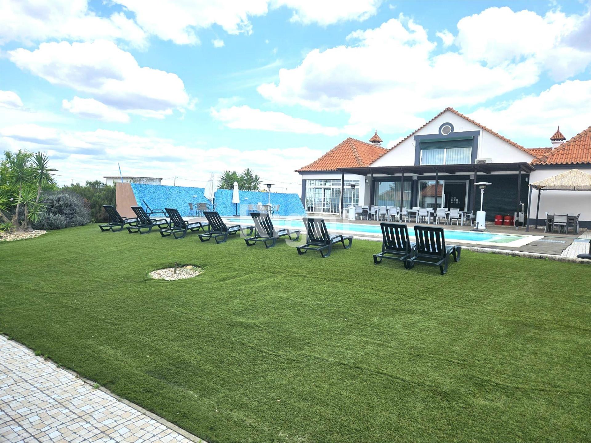 Quinta com Piscina em Palmela.