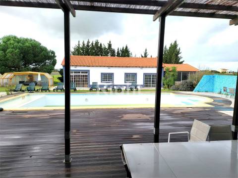 Quinta com Piscina em Palmela.