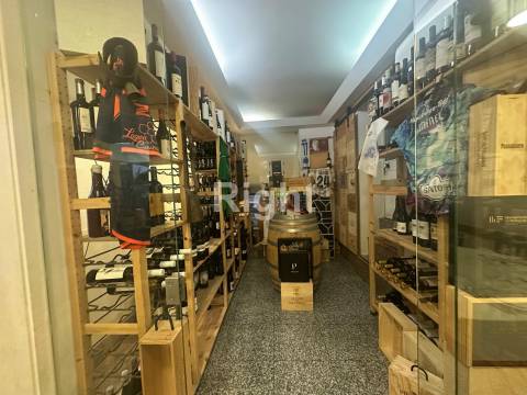 Trespasse de restaurante em funcionamento nas Avenidas Novas