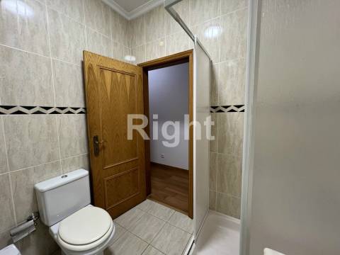 Apartamento T3 Venda em Santarém (Marvila), Santa Iria da Ribeira de Santarém, Santarém (São Salvador) e Santarém (São Nicolau),Santarém