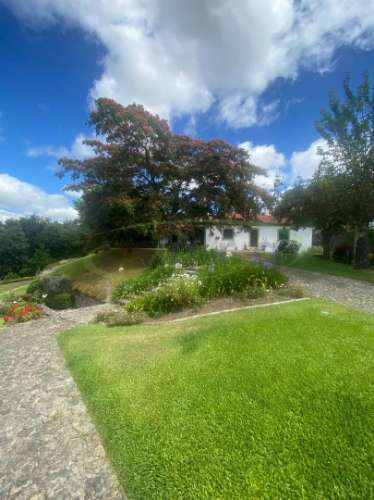 Quinta no Caminho de Santiago - 2 Casas e 3HA de potencial