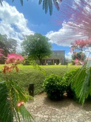 Quinta no Caminho de Santiago - 2 Casas e 3HA de potencial