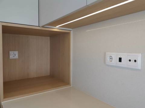 Moradia V4 Isolada - Terrea - Redondos / Fernão Ferro