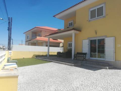 Moradia V5 - Fernão Ferro