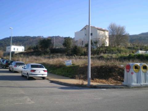 Lote de Terreno - Aldeia de Joanes - Fundão