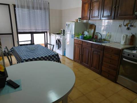 2 Quartos -  p/ Rapaz - Rua da Saudade - Covilhã