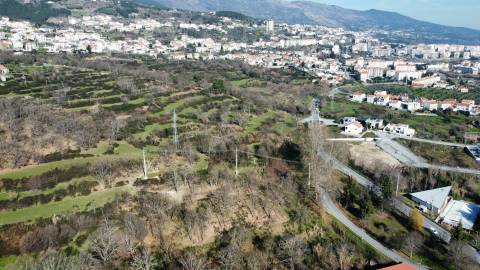 Lote de Terreno - p/ Construção de Moradias - Entrada da Covilhã