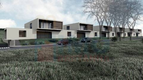 Lote de Terreno - p/ Construção de Moradias - Entrada da Covilhã