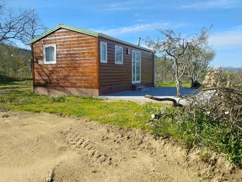 Terreno c/ Moradia Amovível - Monte Serrano