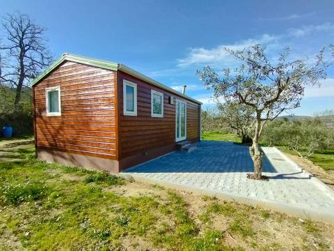 Terreno c/ Moradia Amovível - Monte Serrano