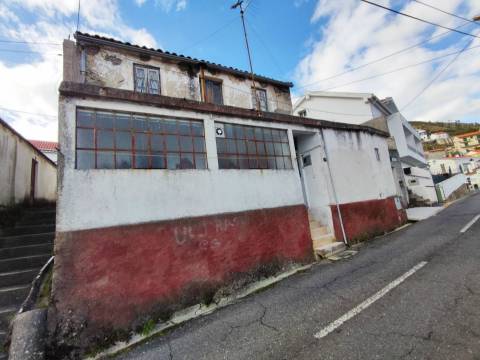 Moradia p/ Recuperar - Pousadinha - Covilhã