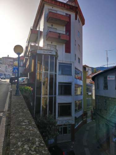 Loja - Centro Comercial da Covilhã