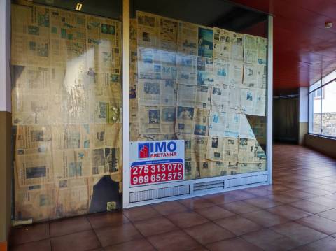 Loja - Centro Comercial da Covilhã