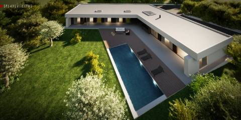 Moradia V5 - Térrea - c/ Jardim e Piscina - Vila Alegre