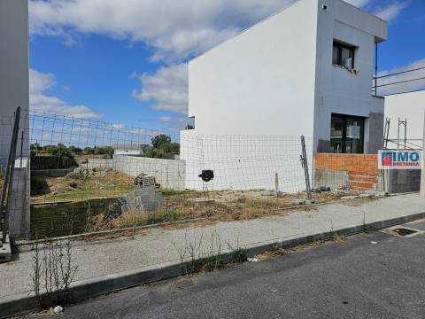 Lote Terreno - Qtª Carapalha