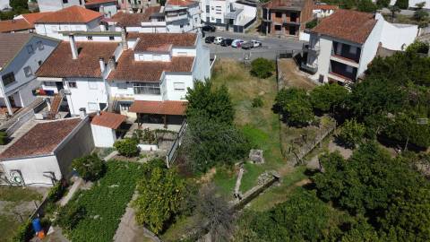 Terreno urbano 1820m - centro da Vila de Alcains