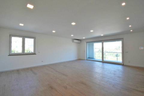 Moradia V4 - Isolada - às portas da  Covilhã