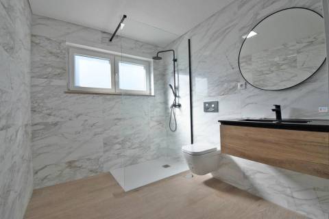 Moradia V4 - Isolada - às portas da  Covilhã