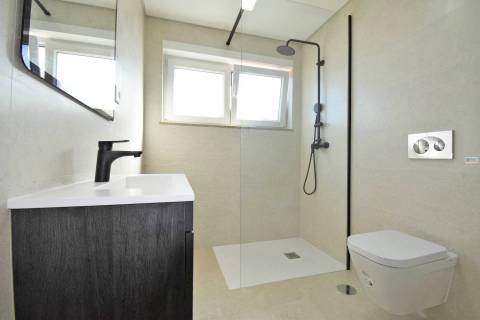 Moradia V4 - Isolada - às portas da  Covilhã