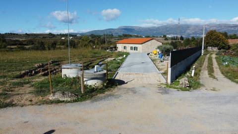 Quintinha c/ Moradia V3 - Peraboa - Covilhã