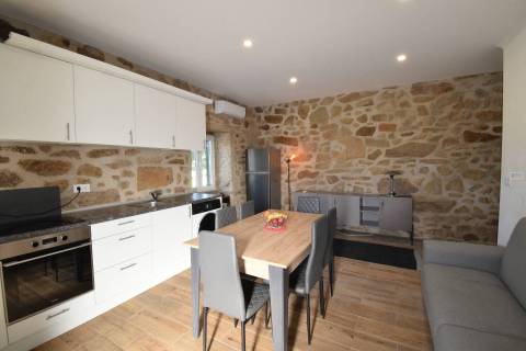 Quintinha c/ Moradia V3 - Peraboa - Covilhã