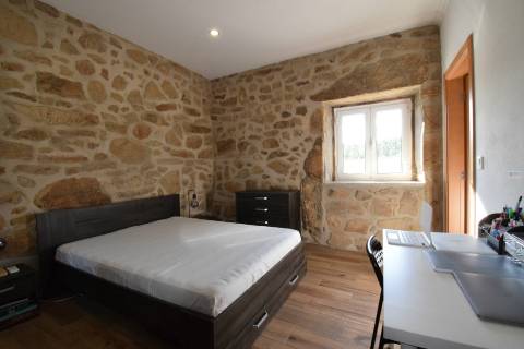 Quintinha c/ Moradia V3 - Peraboa - Covilhã