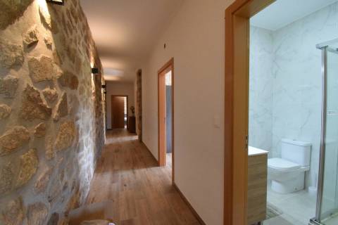 Quintinha c/ Moradia V3 - Peraboa - Covilhã