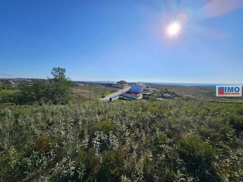 Terreno Urbano com 2882 m2 no Bairro do Valongo